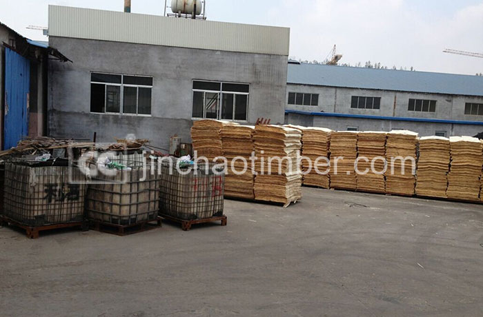 Fábrica de madera contrachapada en China